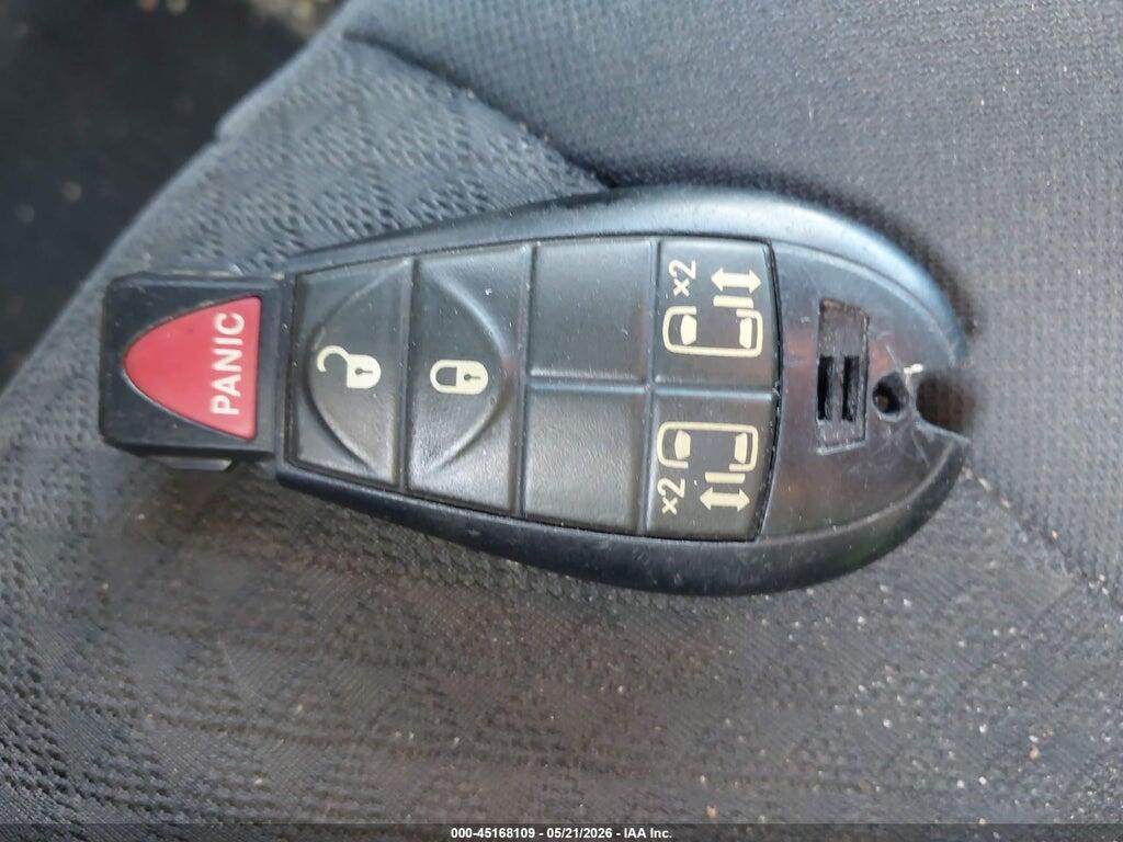 2D4RN5D14AR367051 2010 DODGE GRAND CARAVAN photo no. 11