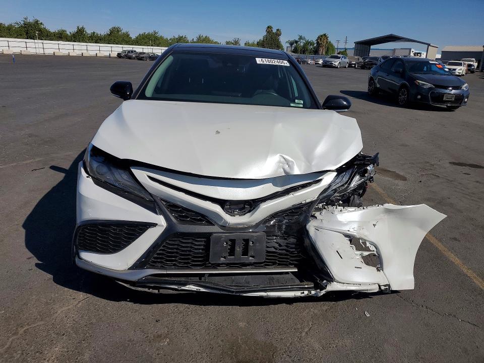 2024 TOYOTA CAMRY XSE — Фото 5 из 12