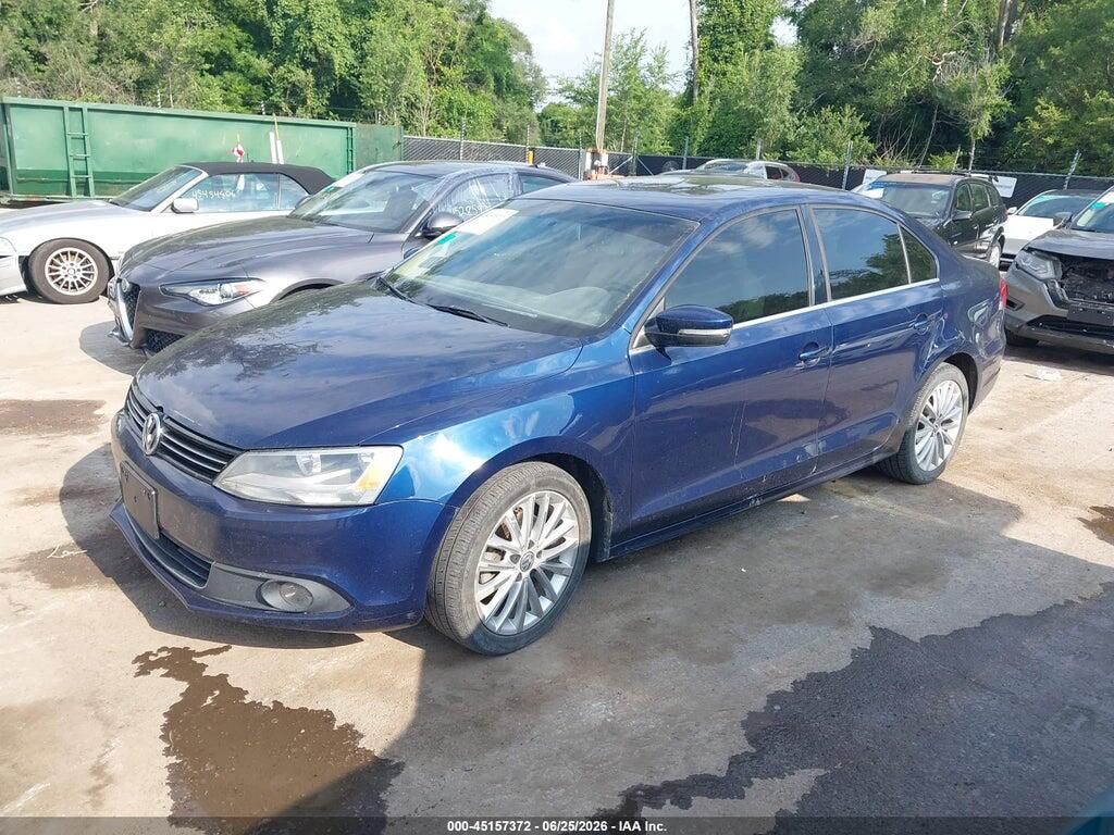 3VWLL7AJ5DM386046 2013 VOLKSWAGEN JETTA photo no. 2