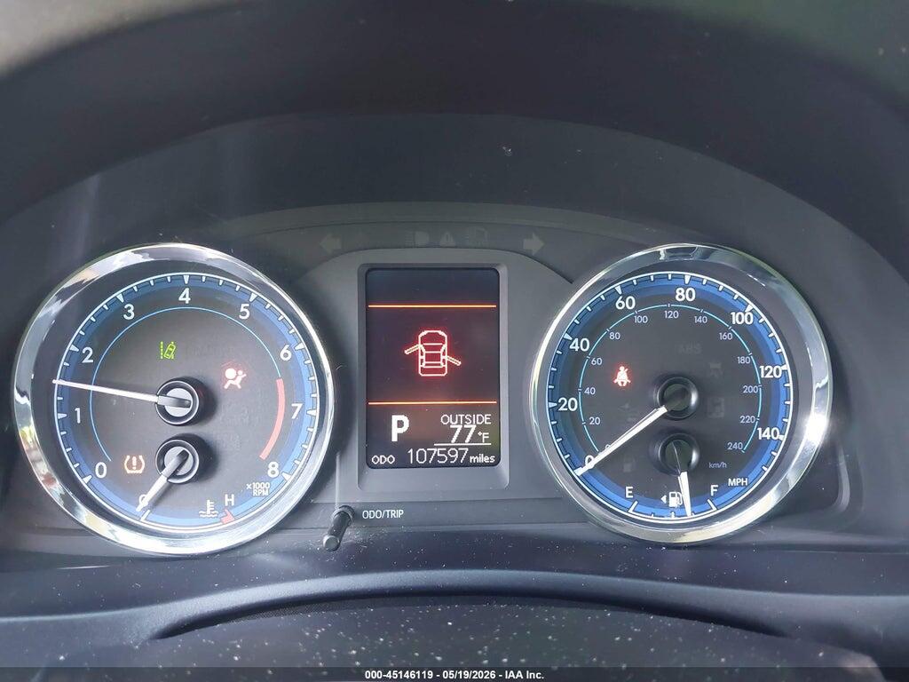 5YFBURHE1HP654654 2017 TOYOTA COROLLA photo no. 7