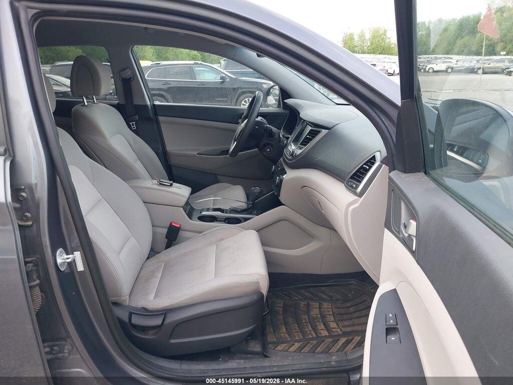 KM8J3CA43JU637789 2018 HYUNDAI TUCSON photo no. 5