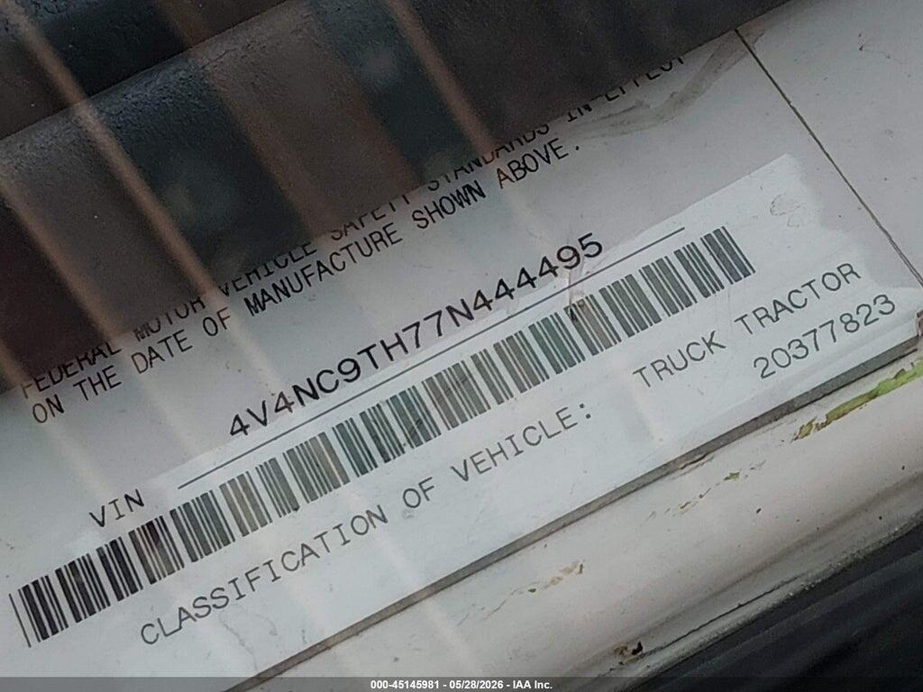 4V4NC9TH77N444495 2007 VOLVO VN photo no. 9