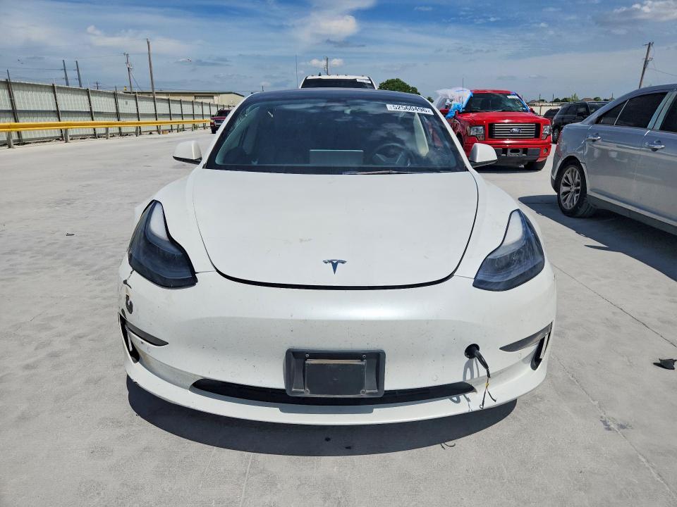 2022 TESLA MODEL 3 — Фото 5 из 12
