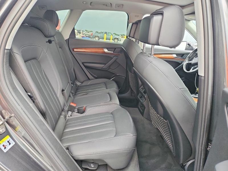 2021 AUDI Q5 E PREMIUM — Фото 10 из 12