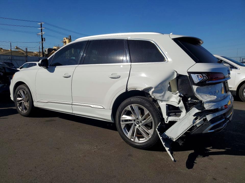 2021 AUDI Q7 PREMIUM — Фото 2 из 13