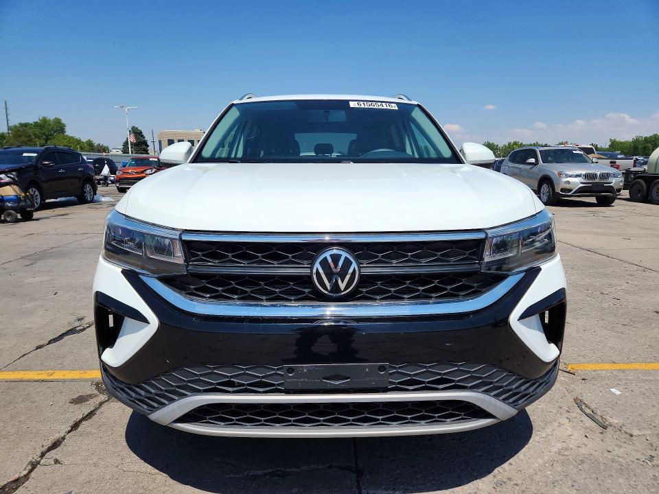 2022 VOLKSWAGEN TAOS SE — Фото 5 из 14