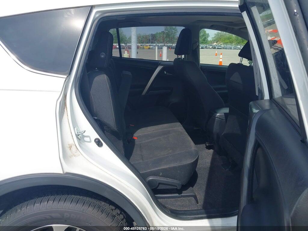 JTMRFREV4JJ725305 2018 TOYOTA RAV4 photo no. 8