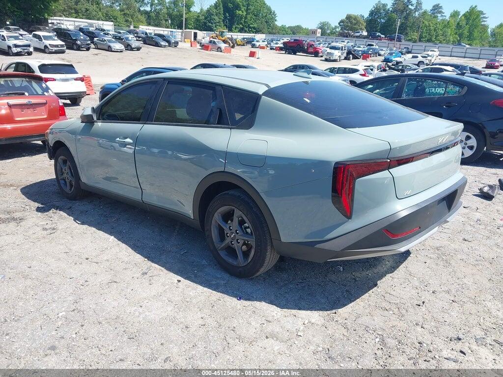 3KPFT4DE3SE226896 2025 KIA K4 photo no. 3