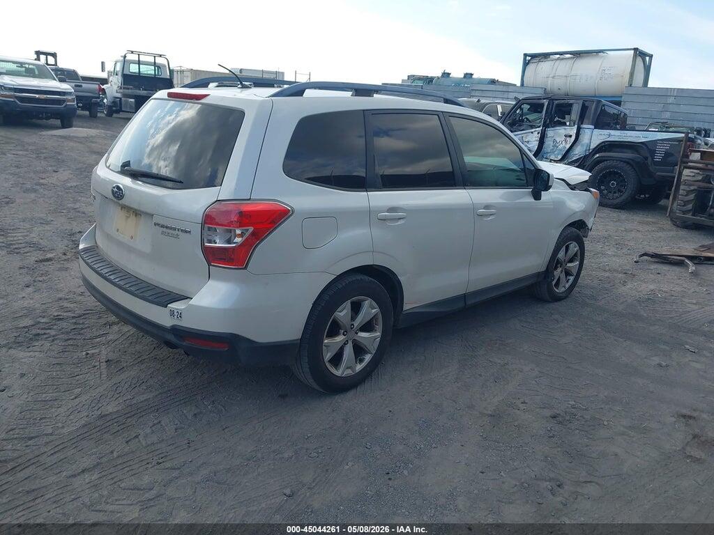 JF2SJADC4FH424194 2015 SUBARU FORESTER photo no. 4