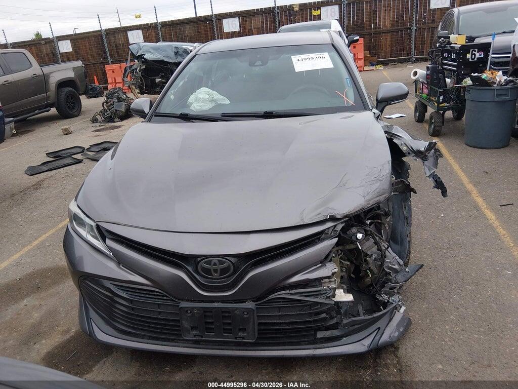 4T1B11HK6JU019398 2018 TOYOTA CAMRY photo no. 12