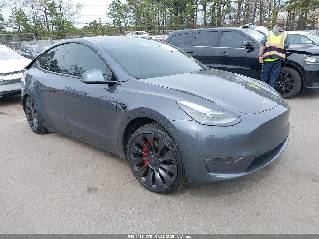 7SAYGDEF4PF647213 2023 TESLA MODEL Y photo no. 1