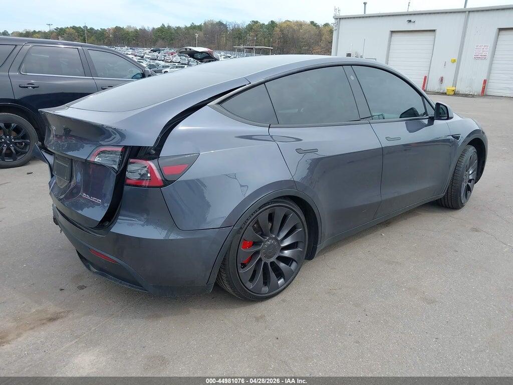 7SAYGDEF4PF647213 2023 TESLA MODEL Y photo no. 4