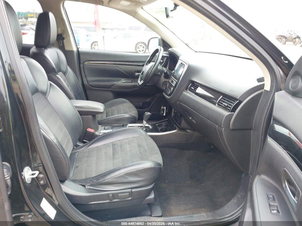 JA4AD3A30KZ043135 2019 MITSUBISHI OUTLANDER photo no. 5