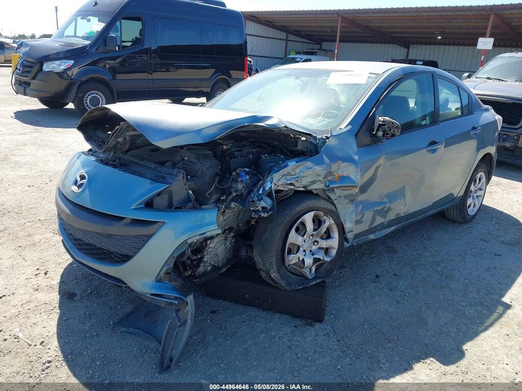 JM1BL1UF4B1380560 2011 MAZDA MAZDA3 photo no. 2