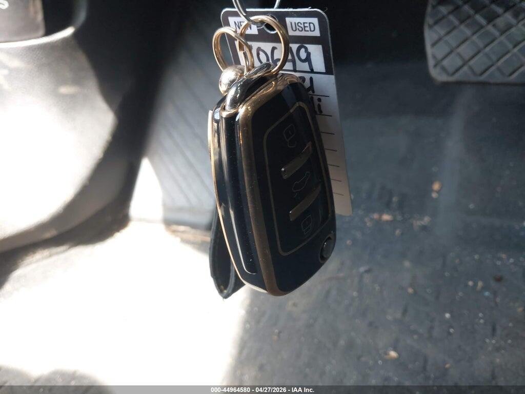 WA1DECF37M1023968 2021 AUDI Q3 photo no. 11
