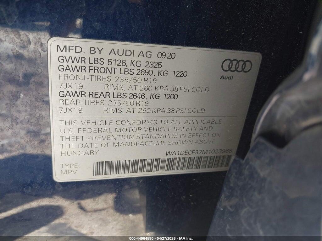 WA1DECF37M1023968 2021 AUDI Q3 photo no. 9