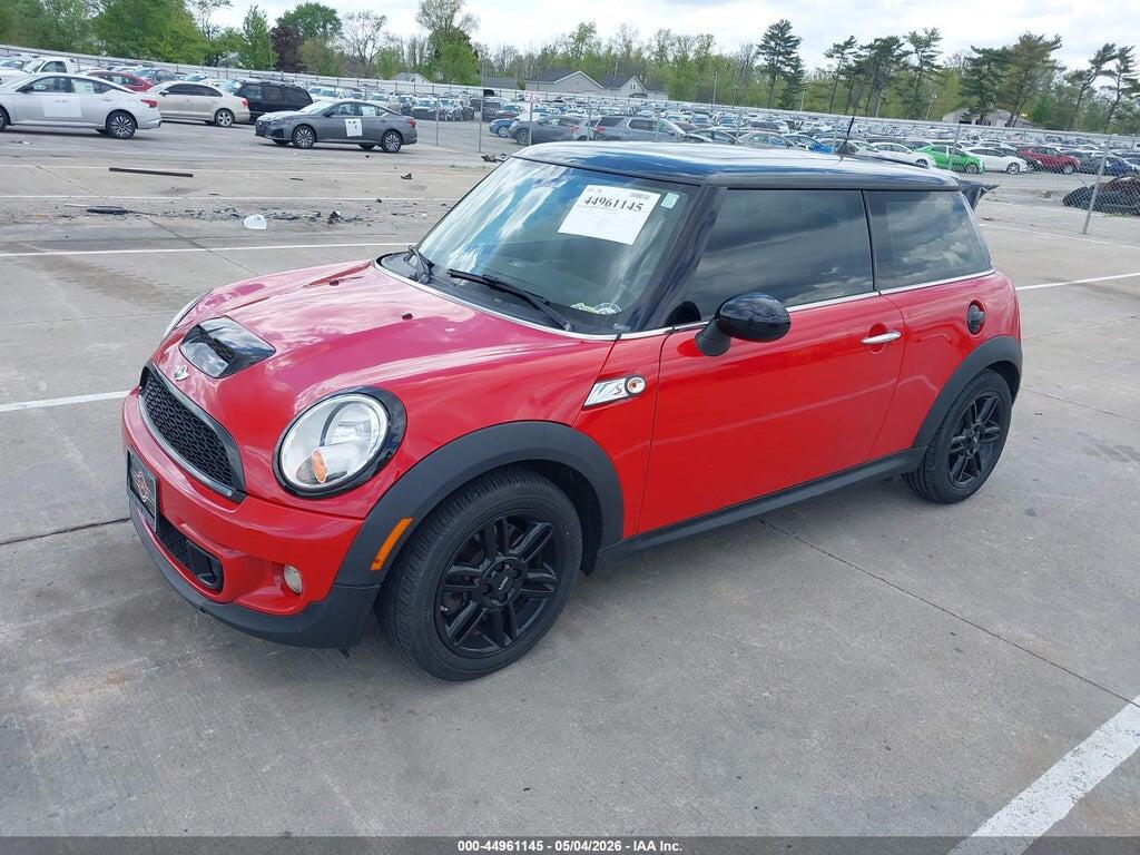 WMWSV3C52DT397246 2013 MINI HARDTOP photo no. 2