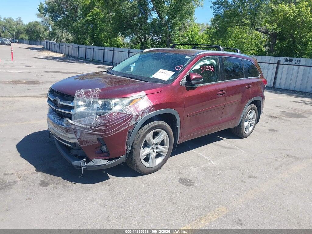 5TDDZRFH6JS869581 2018 TOYOTA HIGHLANDER photo no. 2
