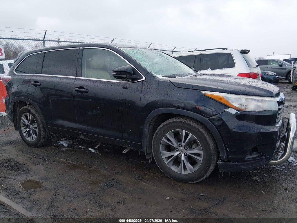 5TDBKRFH3FS131286 2015 TOYOTA HIGHLANDER photo no. 6