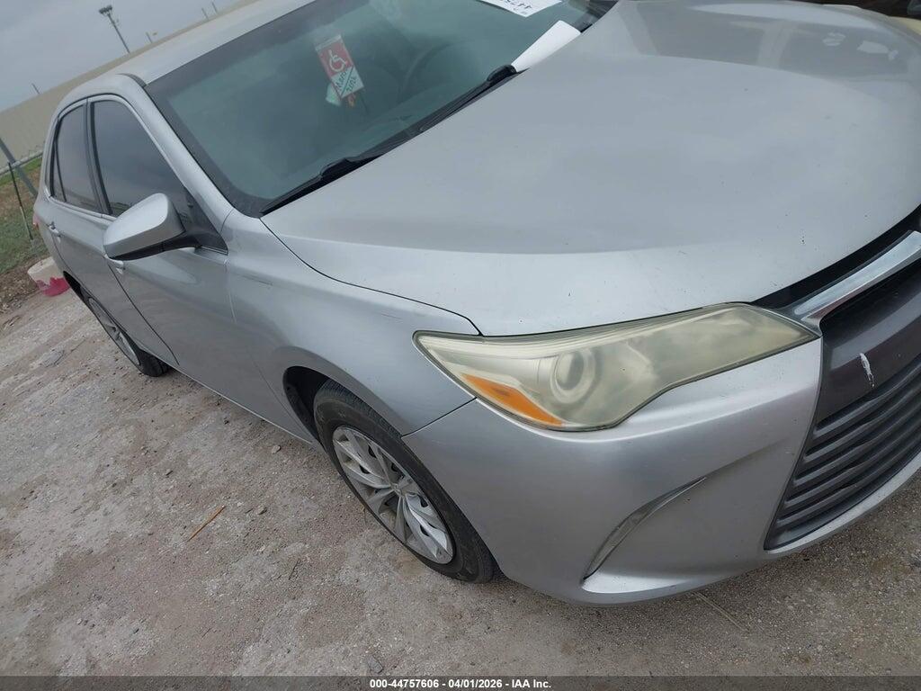4T4BF1FK5FR511826 2015 TOYOTA CAMRY photo no. 1
