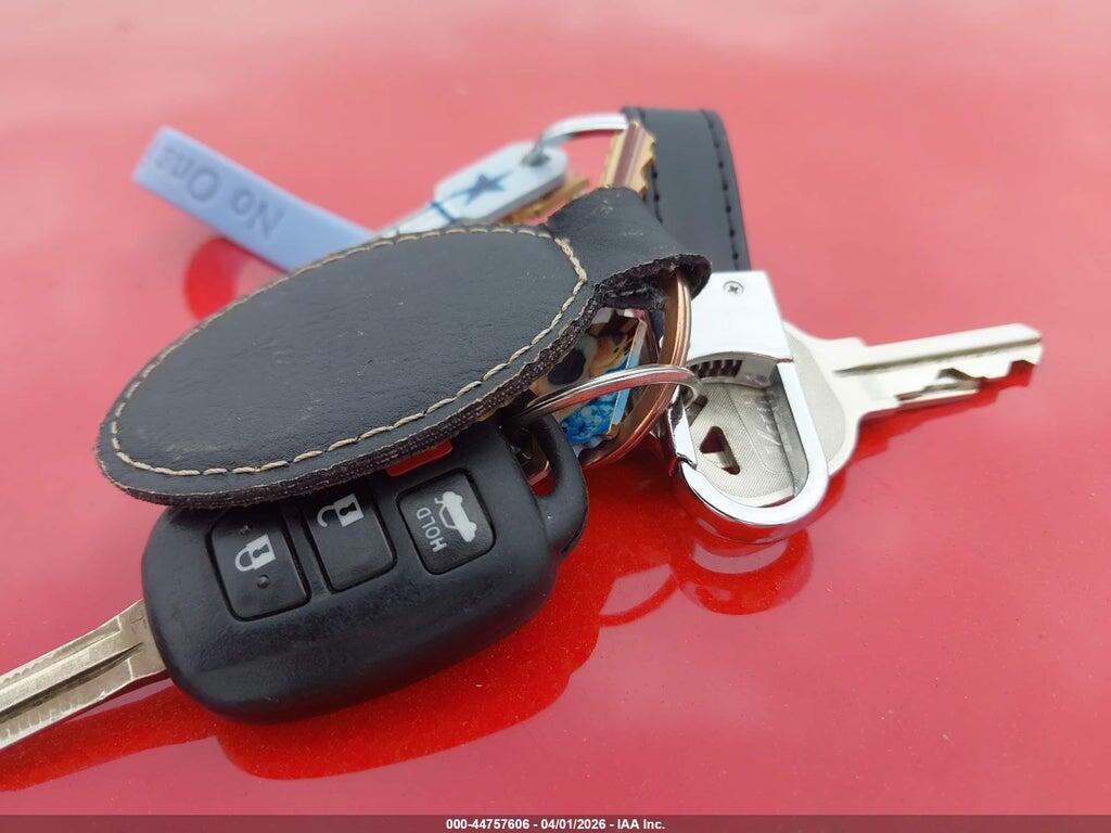 4T4BF1FK5FR511826 2015 TOYOTA CAMRY photo no. 11