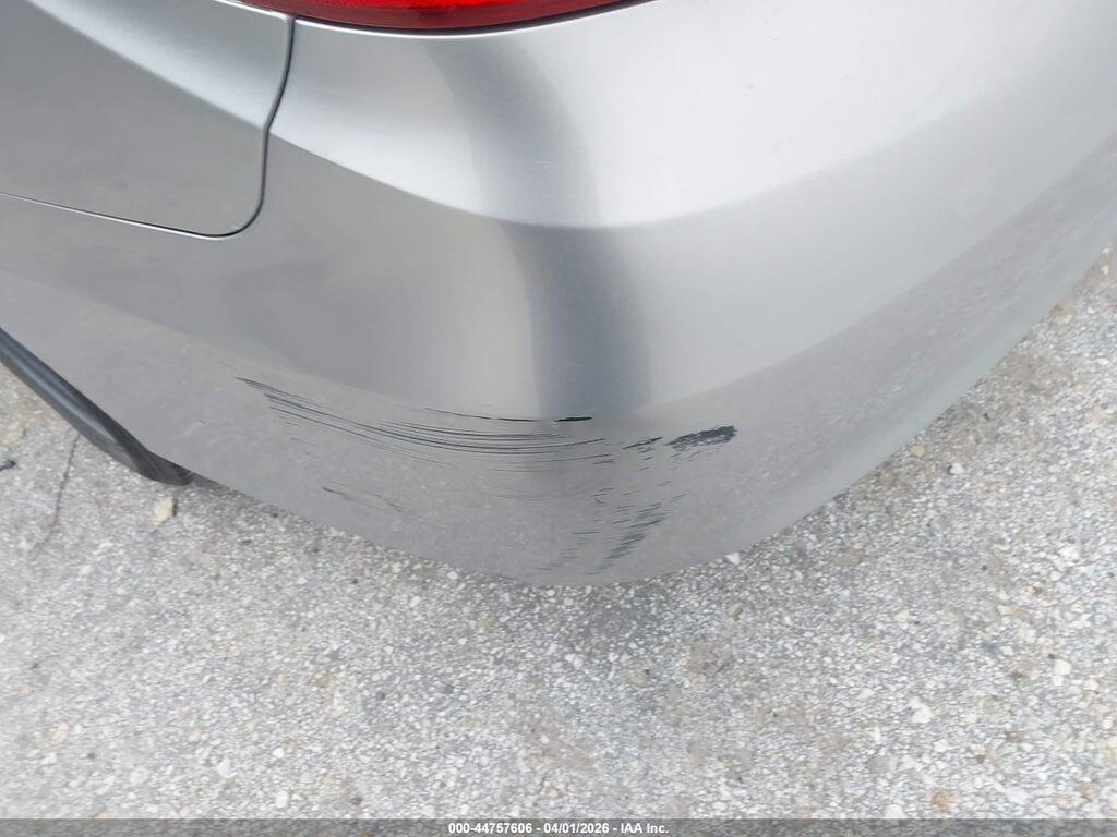 4T4BF1FK5FR511826 2015 TOYOTA CAMRY photo no. 6