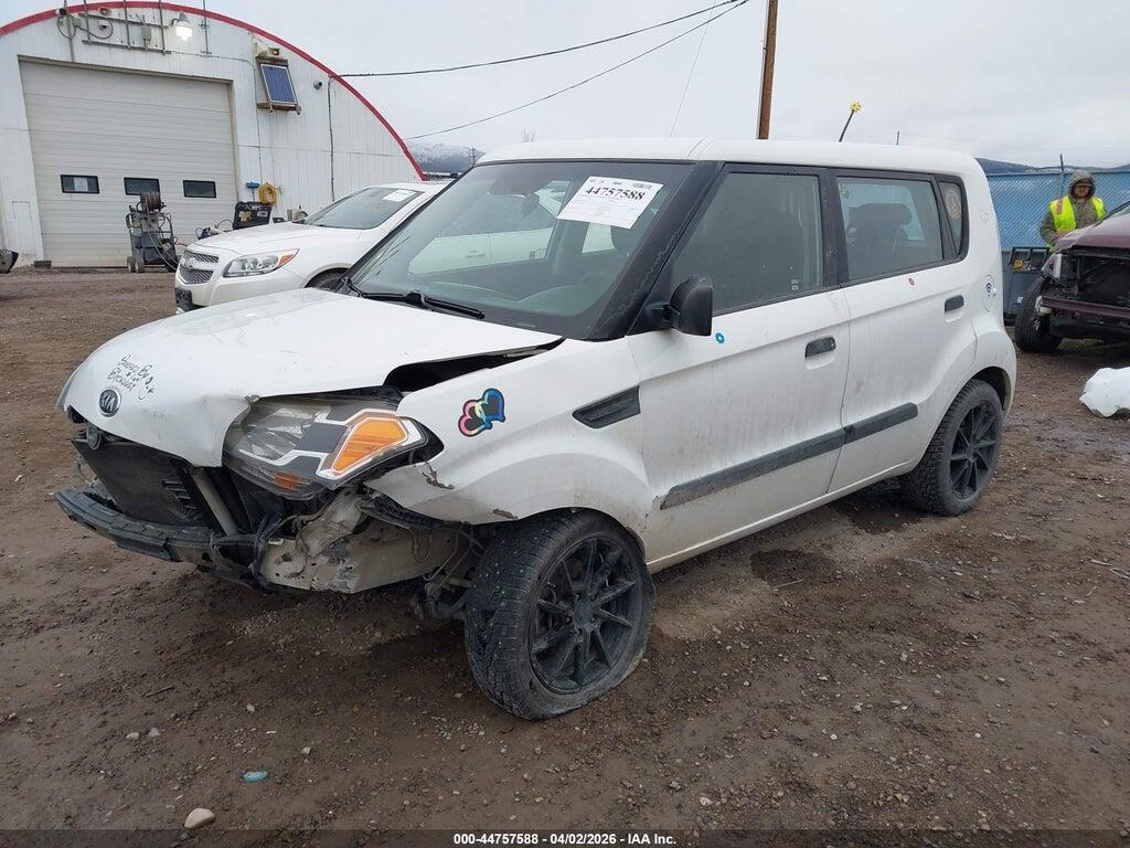 KNDJT2A11A7105704 2010 KIA SOUL photo no. 2
