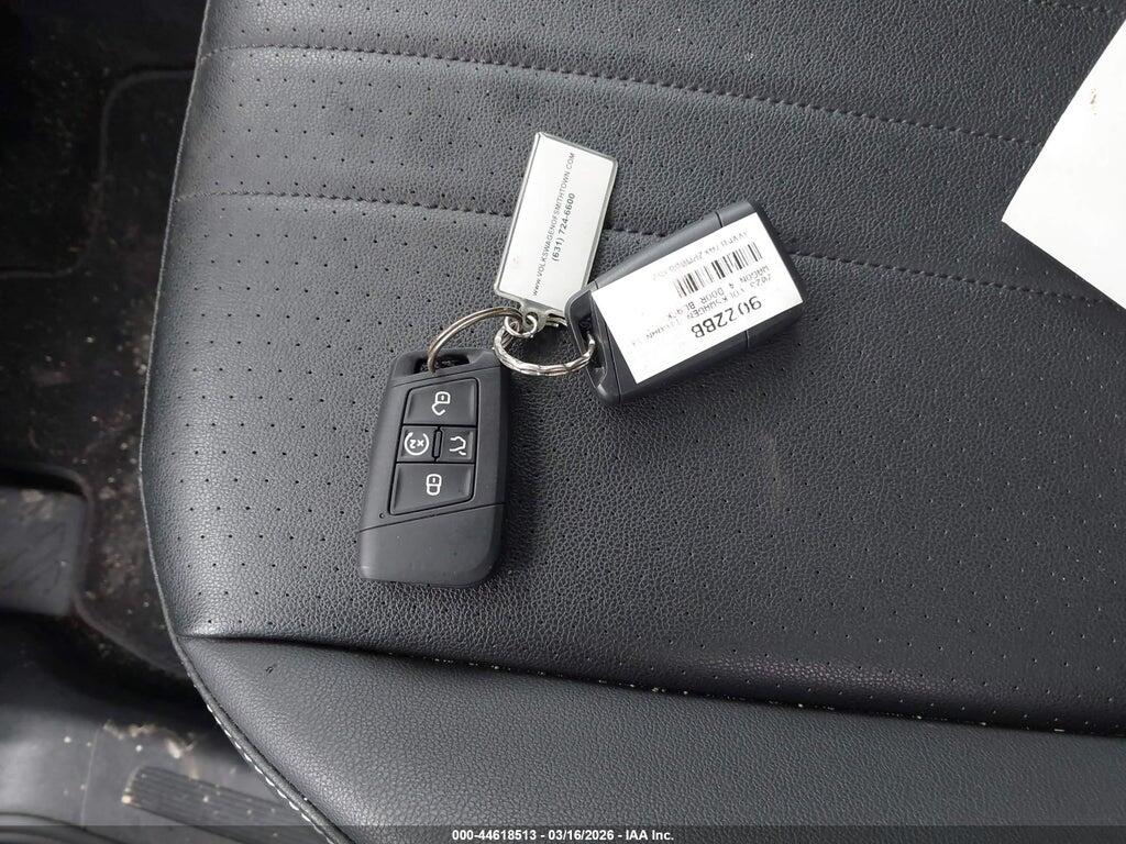 3VVMB7AX2PM008352 2023 VOLKSWAGEN TIGUAN photo no. 11