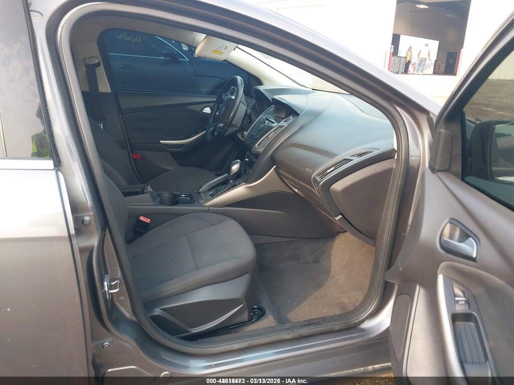 1FAHP3H21CL437861 2012 FORD FOCUS photo no. 5