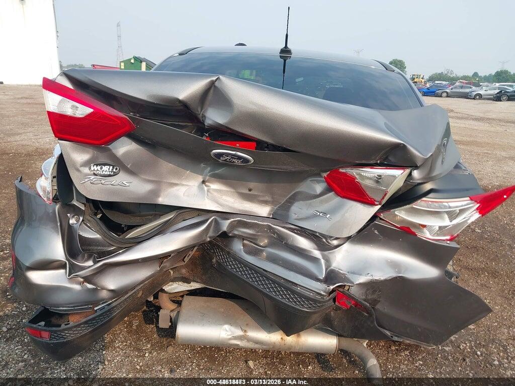 1FAHP3H21CL437861 2012 FORD FOCUS photo no. 6