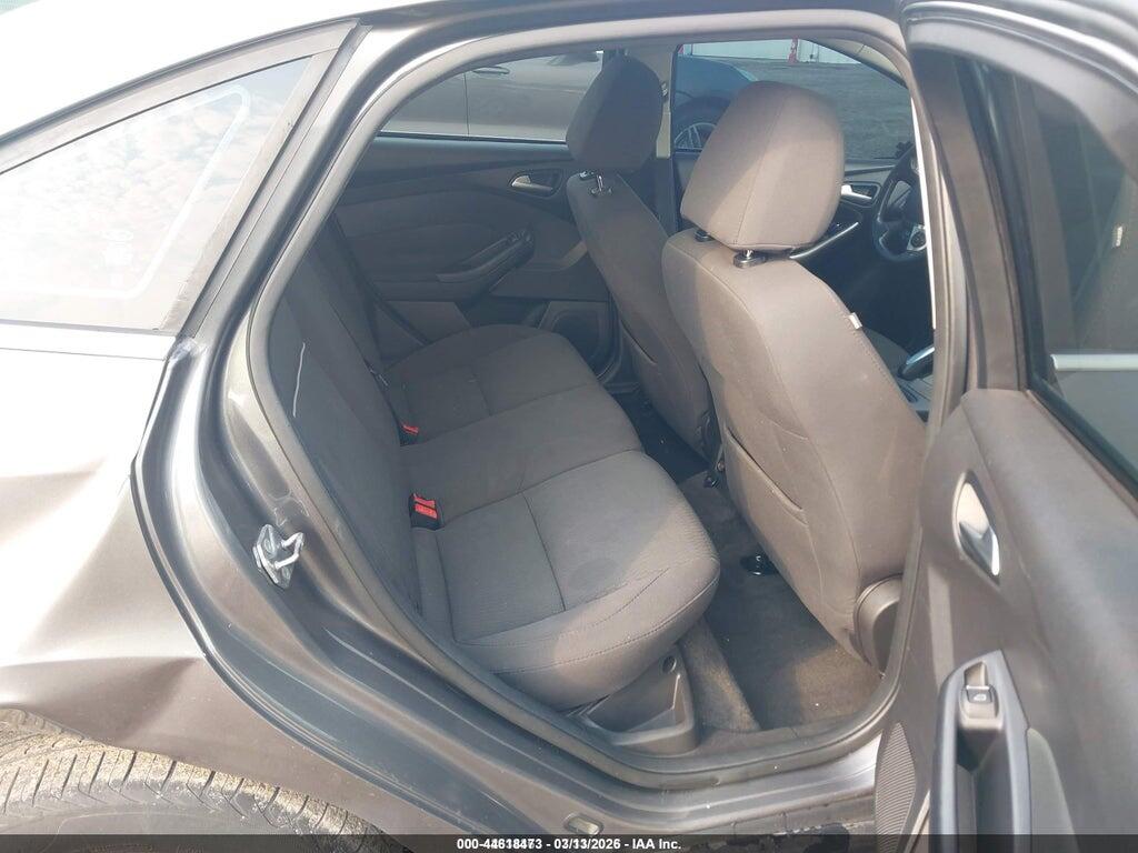 1FAHP3H21CL437861 2012 FORD FOCUS photo no. 8