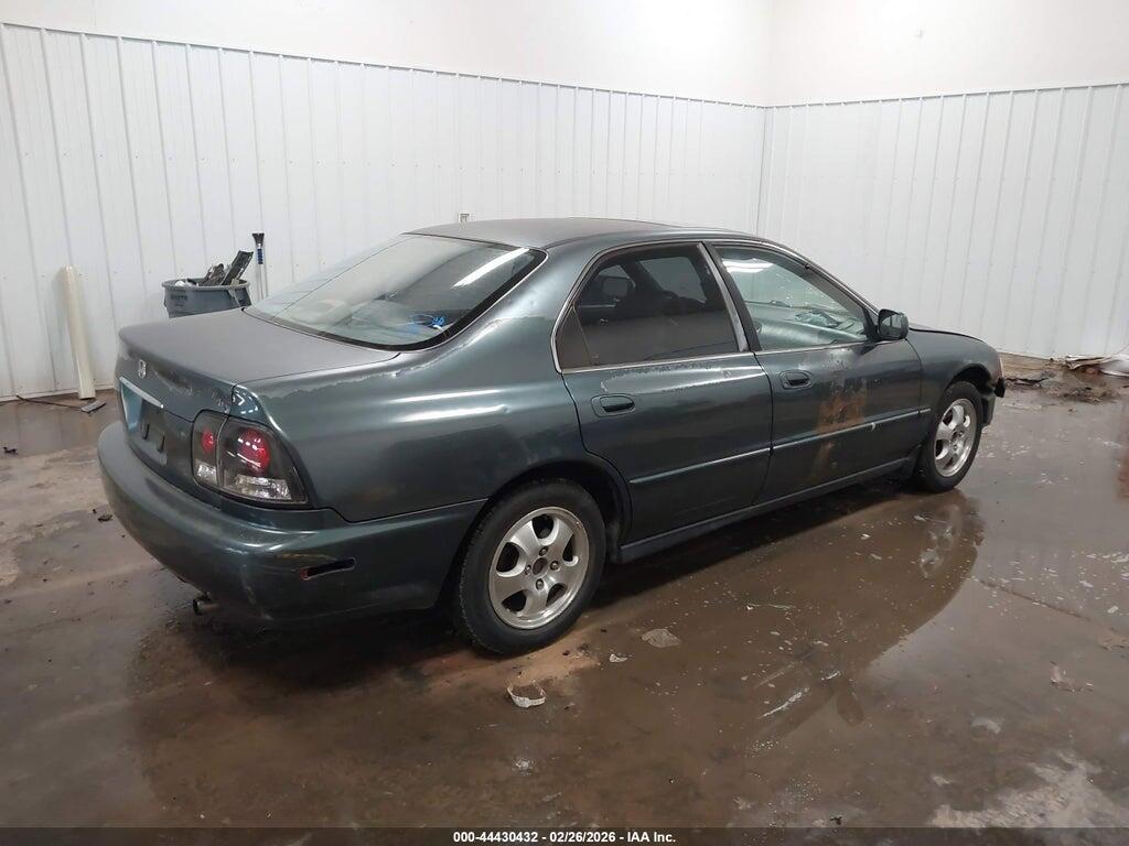 1HGCD5604VA803872 1997 HONDA ACCORD photo no. 4
