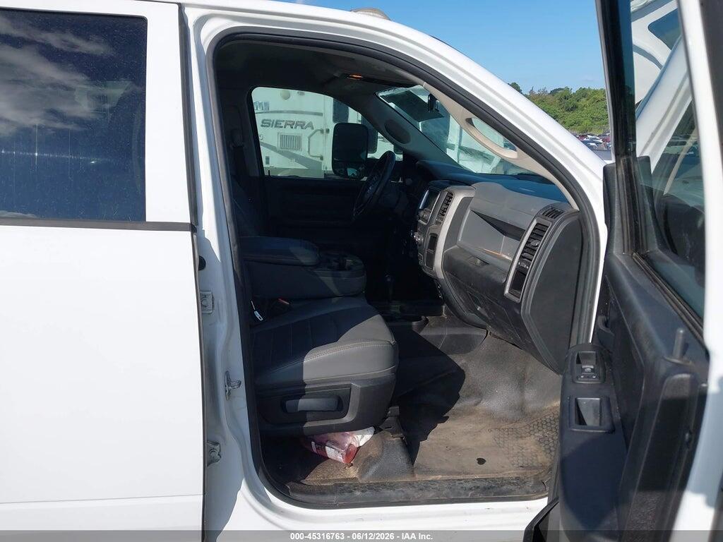 3C7WRTCL8HG515118 2017 RAM 3500 CHASSIS photo no. 6