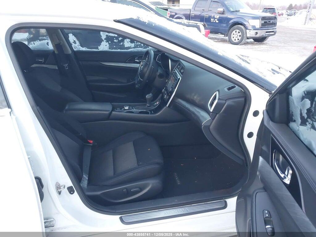 1N4AA6AP0HC365102 2017 NISSAN MAXIMA photo no. 5