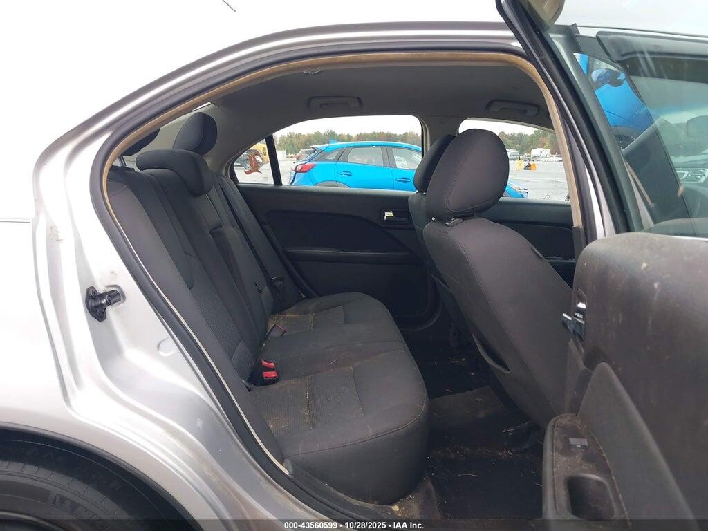 3FAHP0HA3BR153766 2011 FORD FUSION photo no. 8