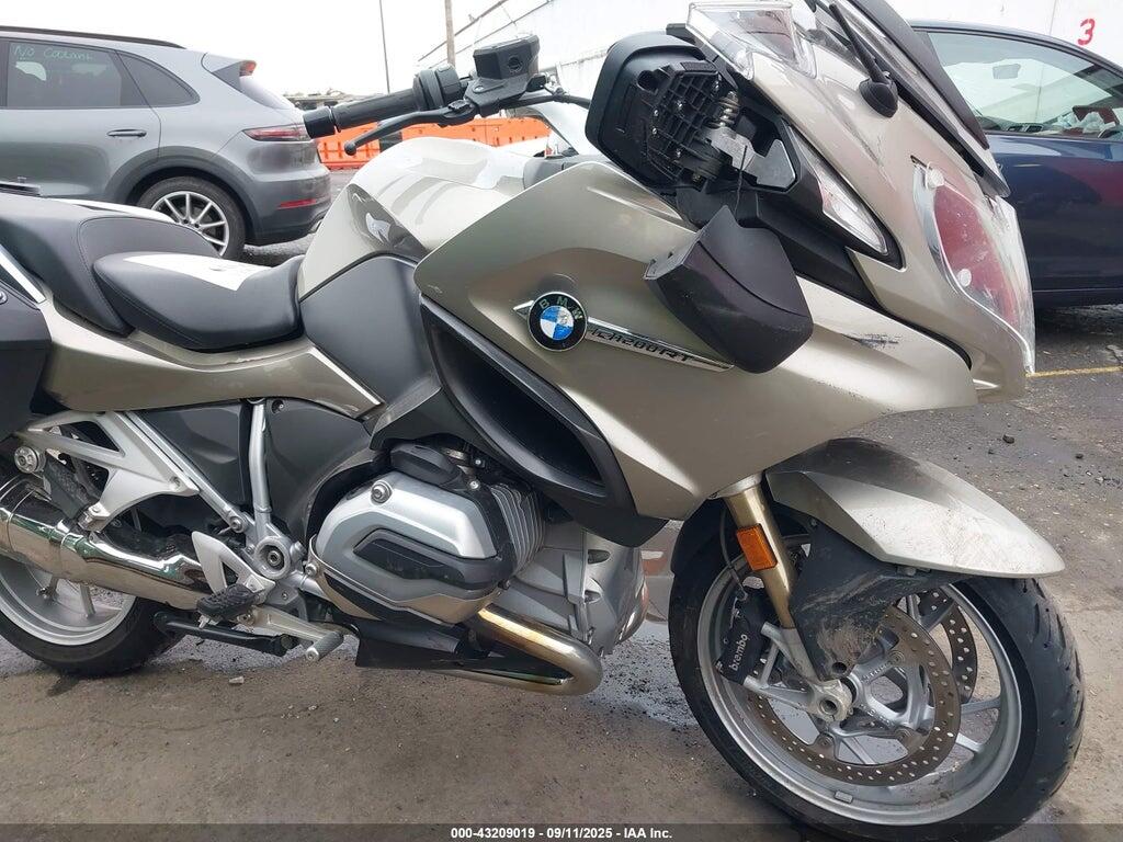 WB10A1306HZ466454 2017 BMW R1200 photo no. 8