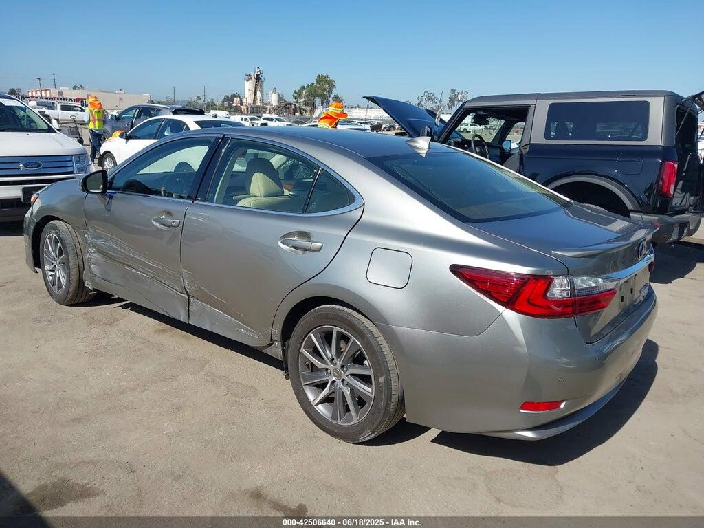 JTHBW1GG8J2177089 2018 LEXUS ES 300H photo no. 3