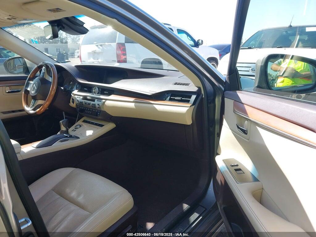 JTHBW1GG8J2177089 2018 LEXUS ES 300H photo no. 5