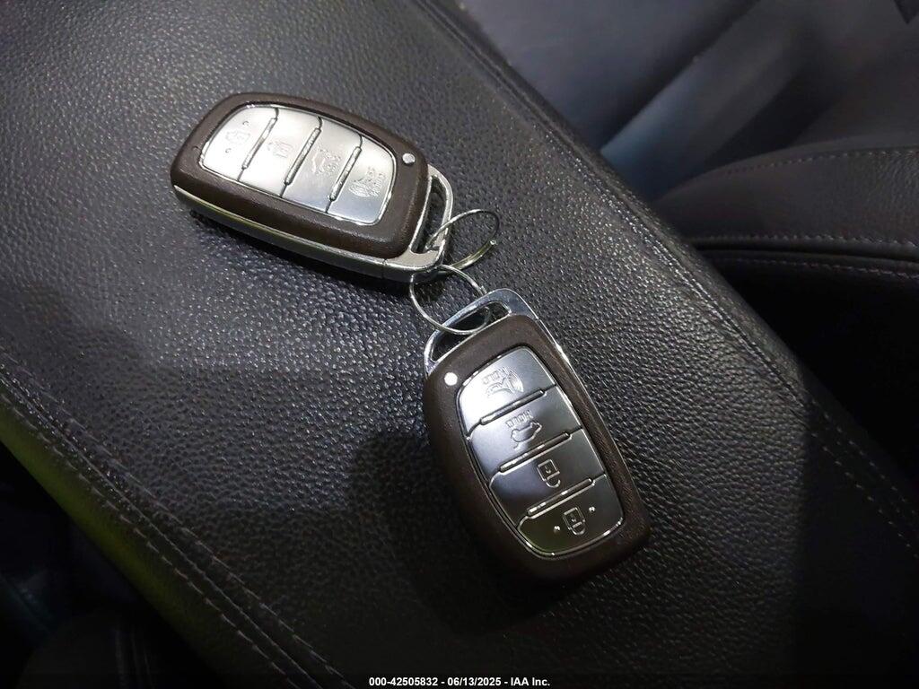 KM8J3CA25GU058570 2016 HYUNDAI TUCSON photo no. 11