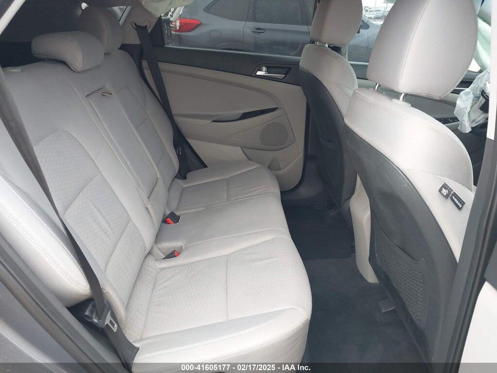 KM8J2CA42KU939403 2019 HYUNDAI TUCSON photo no. 8