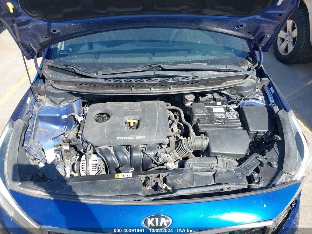 3KPFK4A73HE110678 2017 KIA FORTE photo no. 10