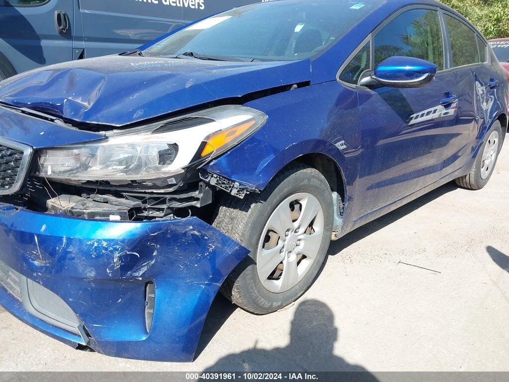 3KPFK4A73HE110678 2017 KIA FORTE photo no. 6