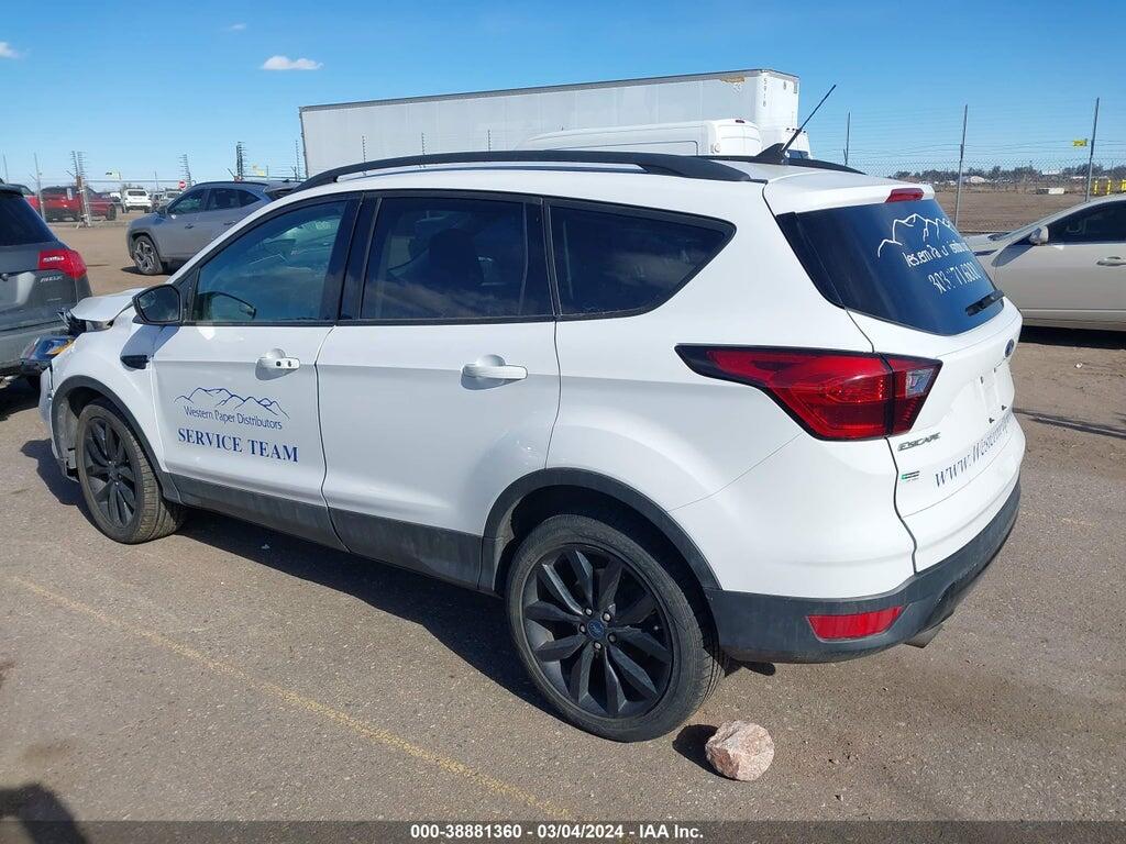 1FMCU9GD9KUC05791 2019 FORD ESCAPE photo no. 3