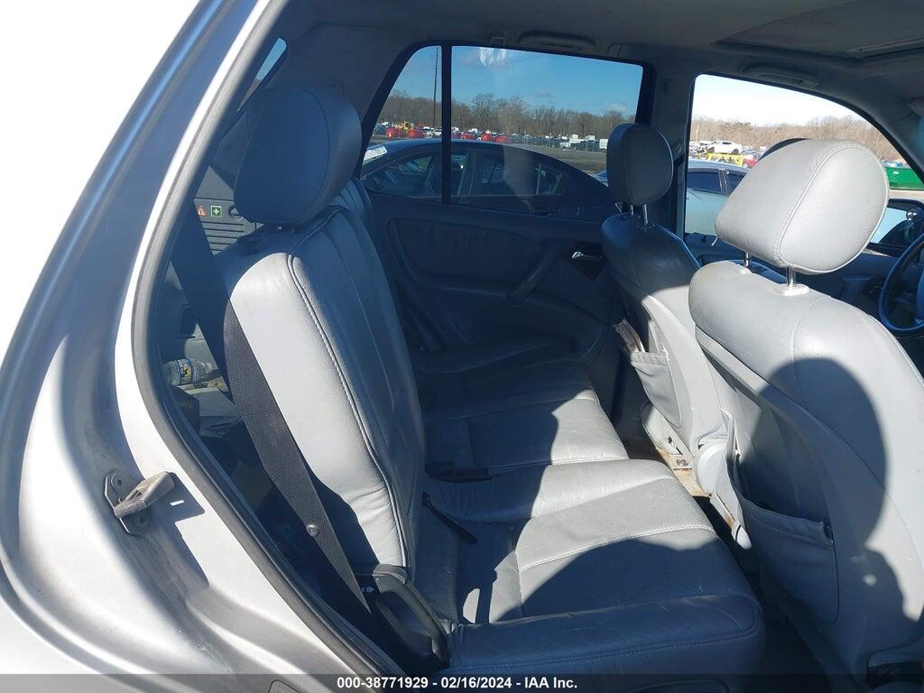 4JGAB54E41A232075 2001 MERCEDES-BENZ ML 320 photo no. 8