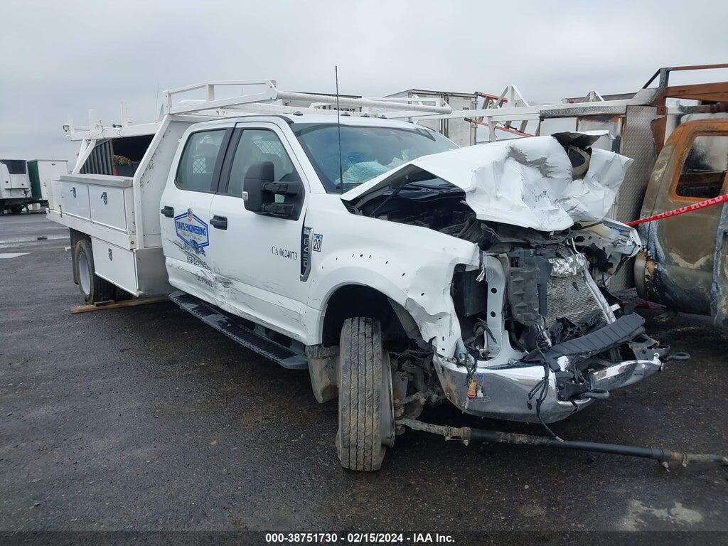 1FD0W4GN7NEE59717 2022 FORD F-450 CHASSIS photo no. 1