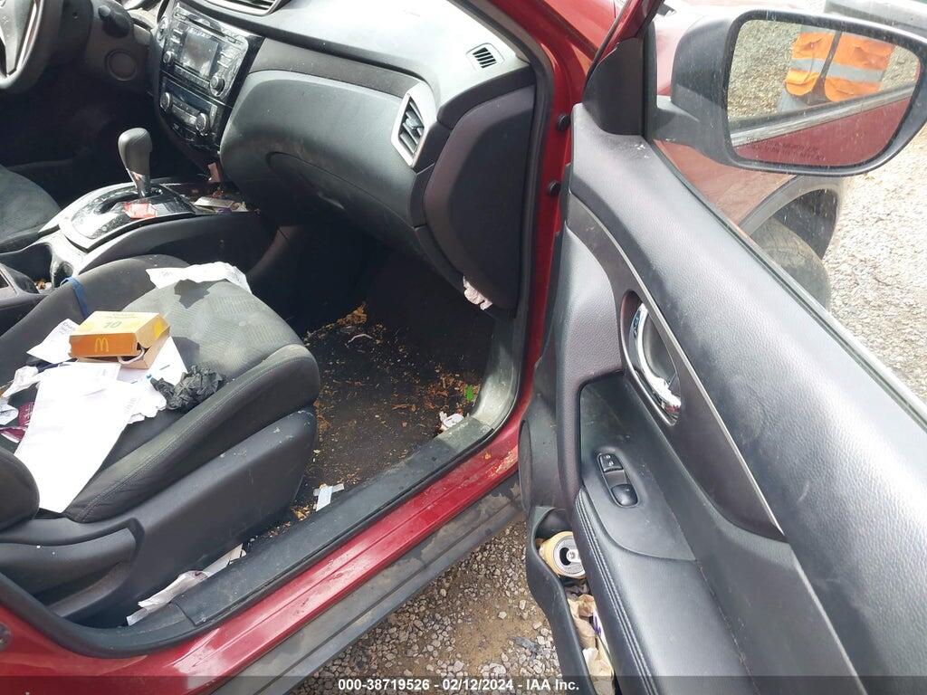 KNMAT2MV8FP543884 2015 NISSAN ROGUE photo no. 5