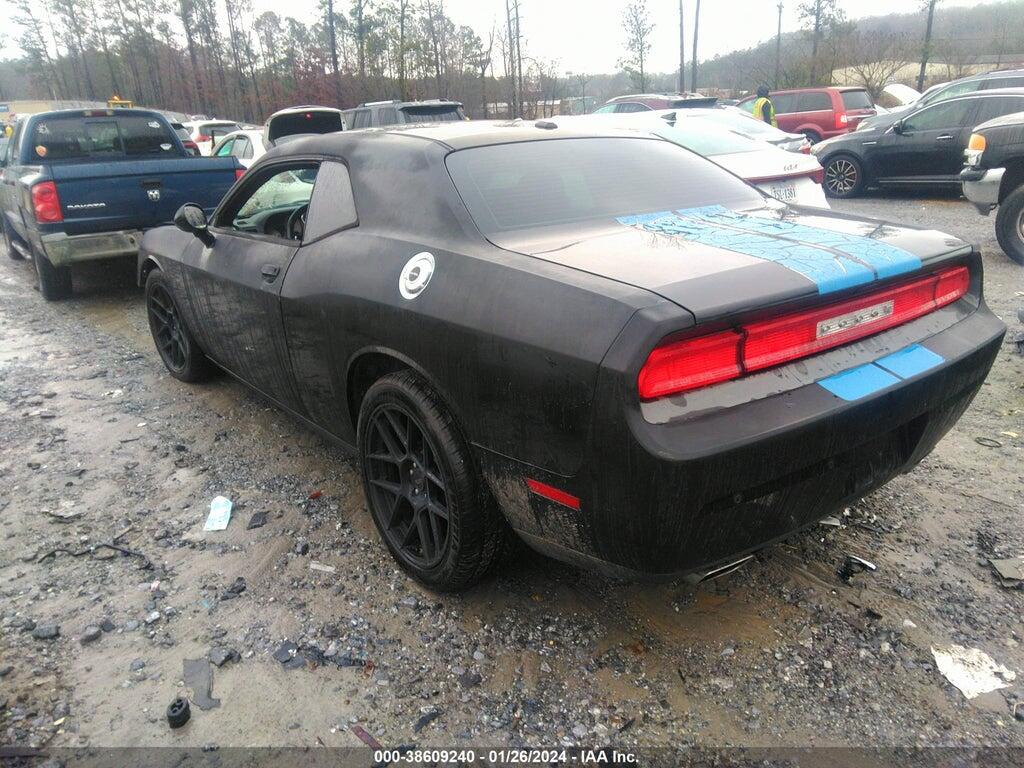 2C3CDYAG1DH569795 2013 DODGE CHALLENGER photo no. 3