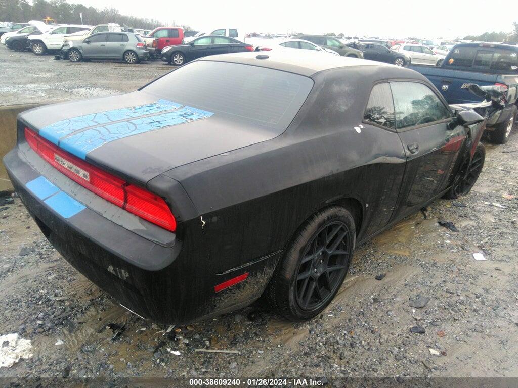 2C3CDYAG1DH569795 2013 DODGE CHALLENGER photo no. 4