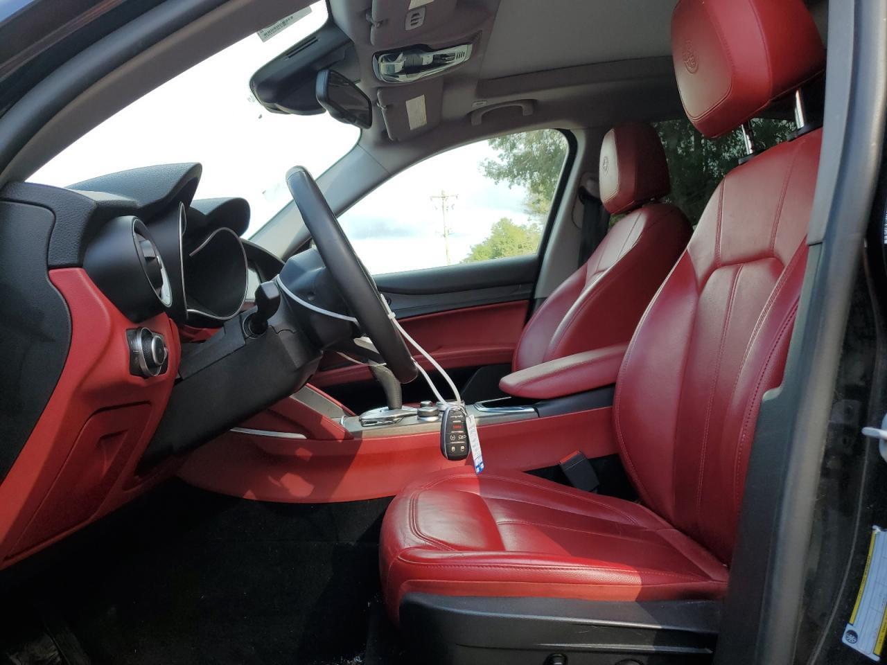 2021 ALFA ROMEO STELVIO TI — Фото 7 из 14