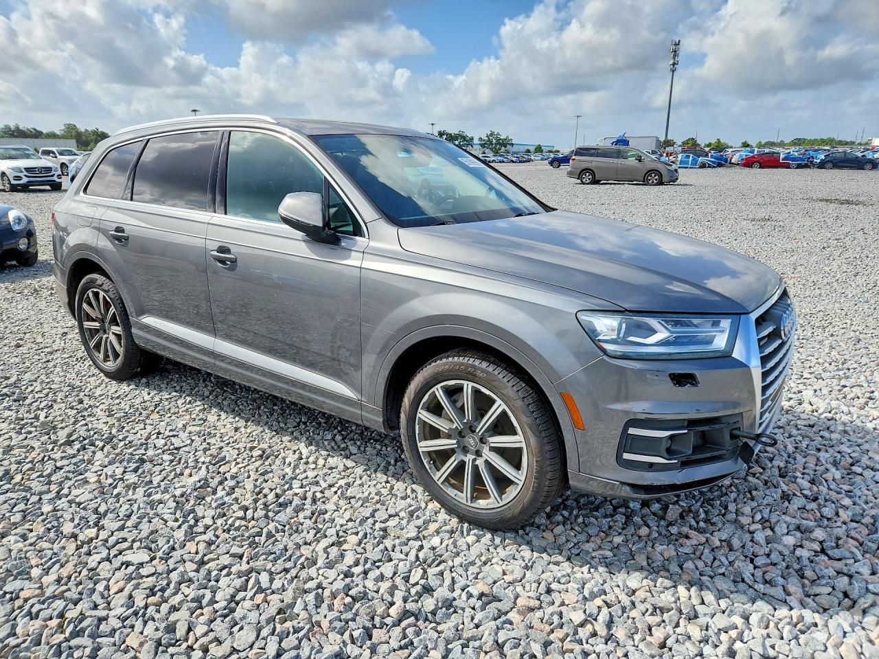 2017 AUDI Q7 PREMIUM PLUS — Фото 4 из 13